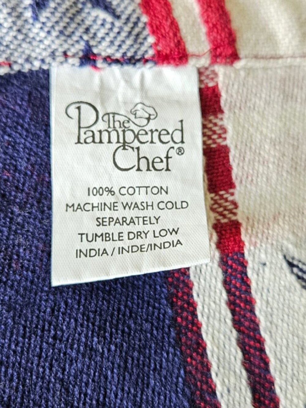 Pampered Chef NWT Patriotic Stars Stripes Table Cloth Red White Blue 58x80 - Picture 4 of 5
